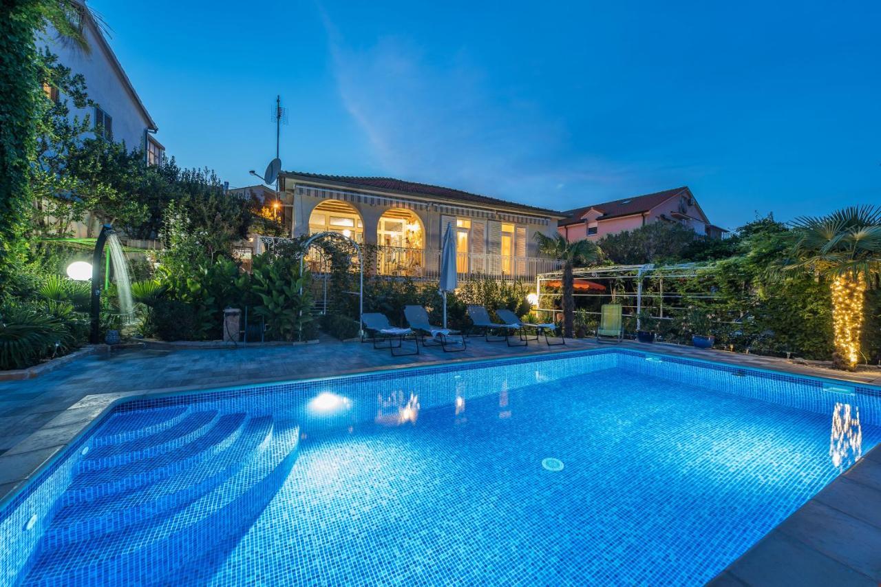 Villa Emilia Vodice Exterior photo