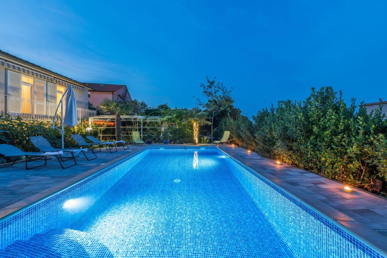 Villa Emilia Vodice Exterior photo